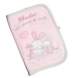 Prot&egrave;ge carnet de sant&eacute; pr&eacute;nom brod&eacute; fille - Lapin calin